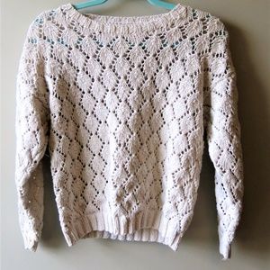 Small super comfortable slouch neck sweater